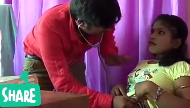 Piche se mujhe pakada bad per ghodi bnake choda doctor ne amateur anal mature
